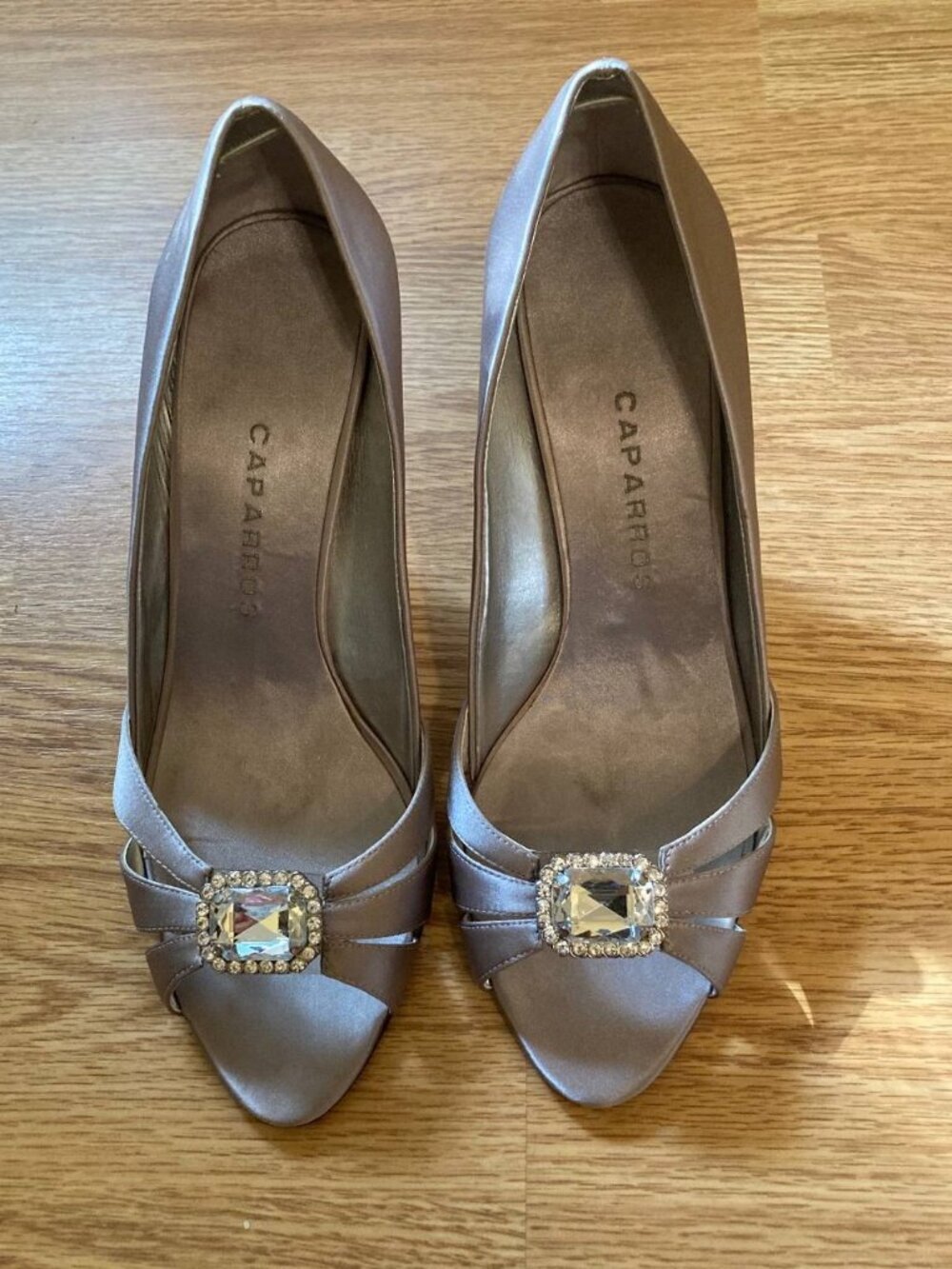 CAPARROS Open Toe Silver Special Occasion Heels - Size 8.5 US